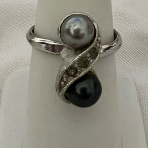 Sarah Coventry Vintage Dusk Pearls Rhinestone Adjustable Ring